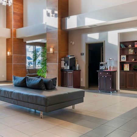 Best Western Plus Moose Jaw Exterior foto