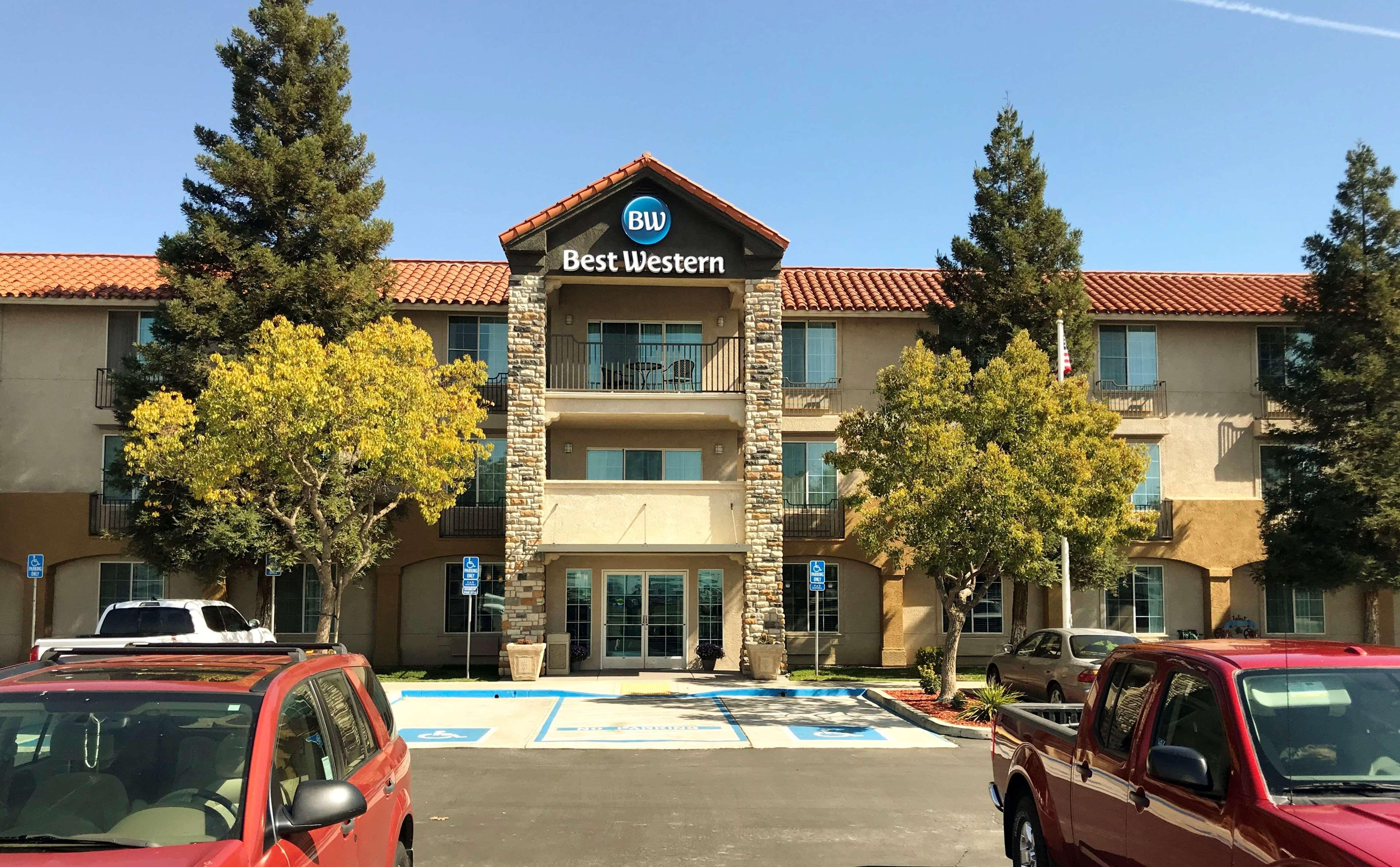 Best Western Plus Moose Jaw Exterior foto