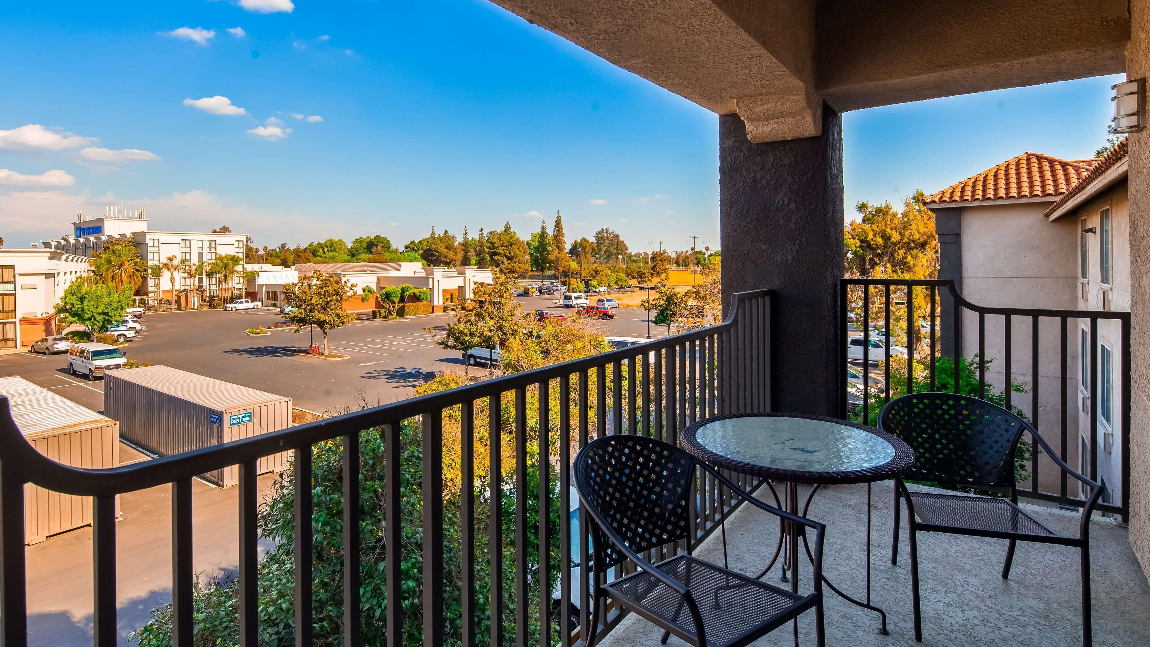 Best Western Plus Moose Jaw Exterior foto