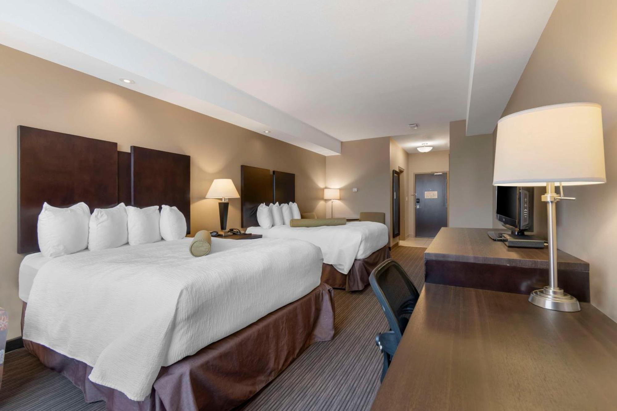 Best Western Plus Moose Jaw Exterior foto